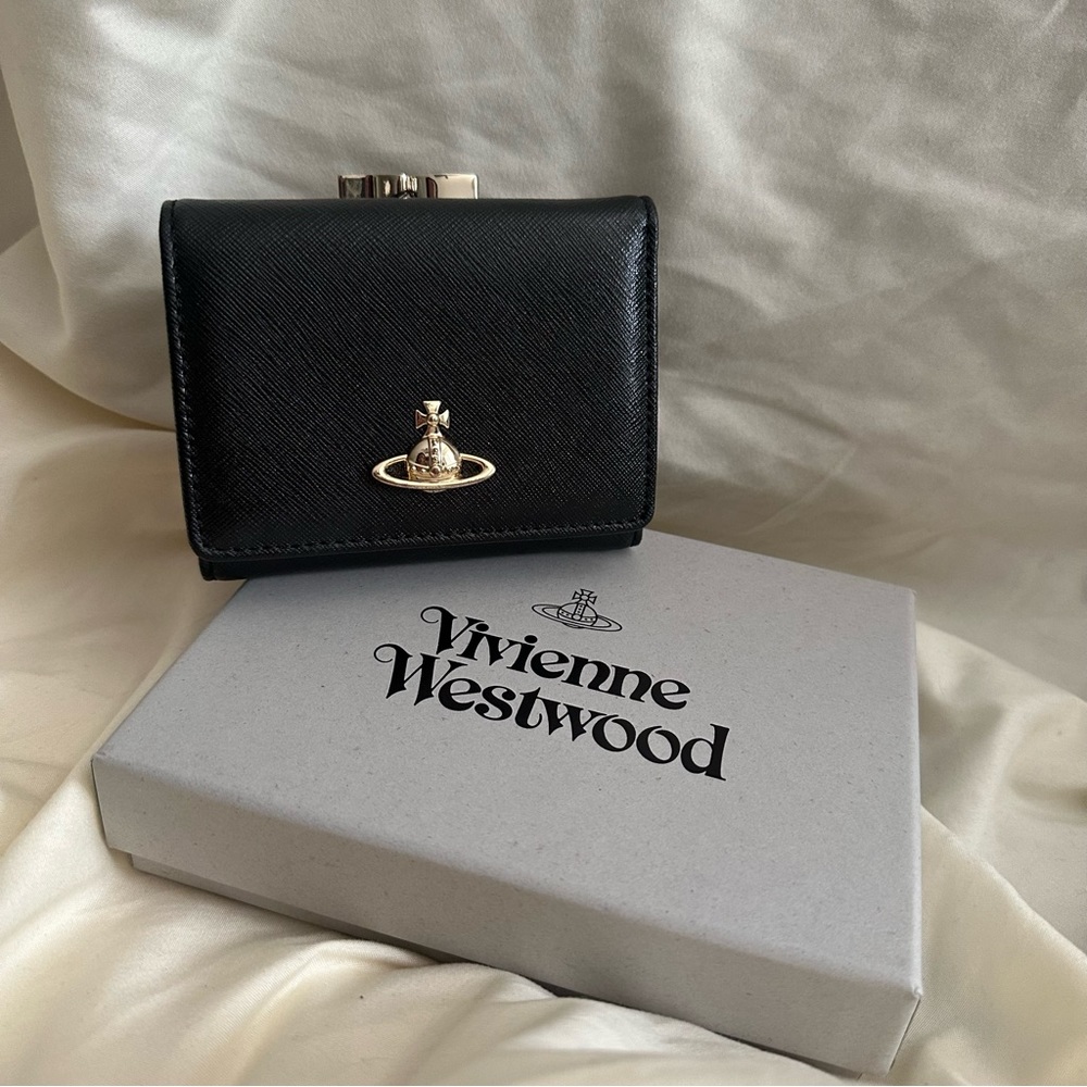 Vivienne Westwood Victoria Saffiano Small Frame Wallet (Black)
